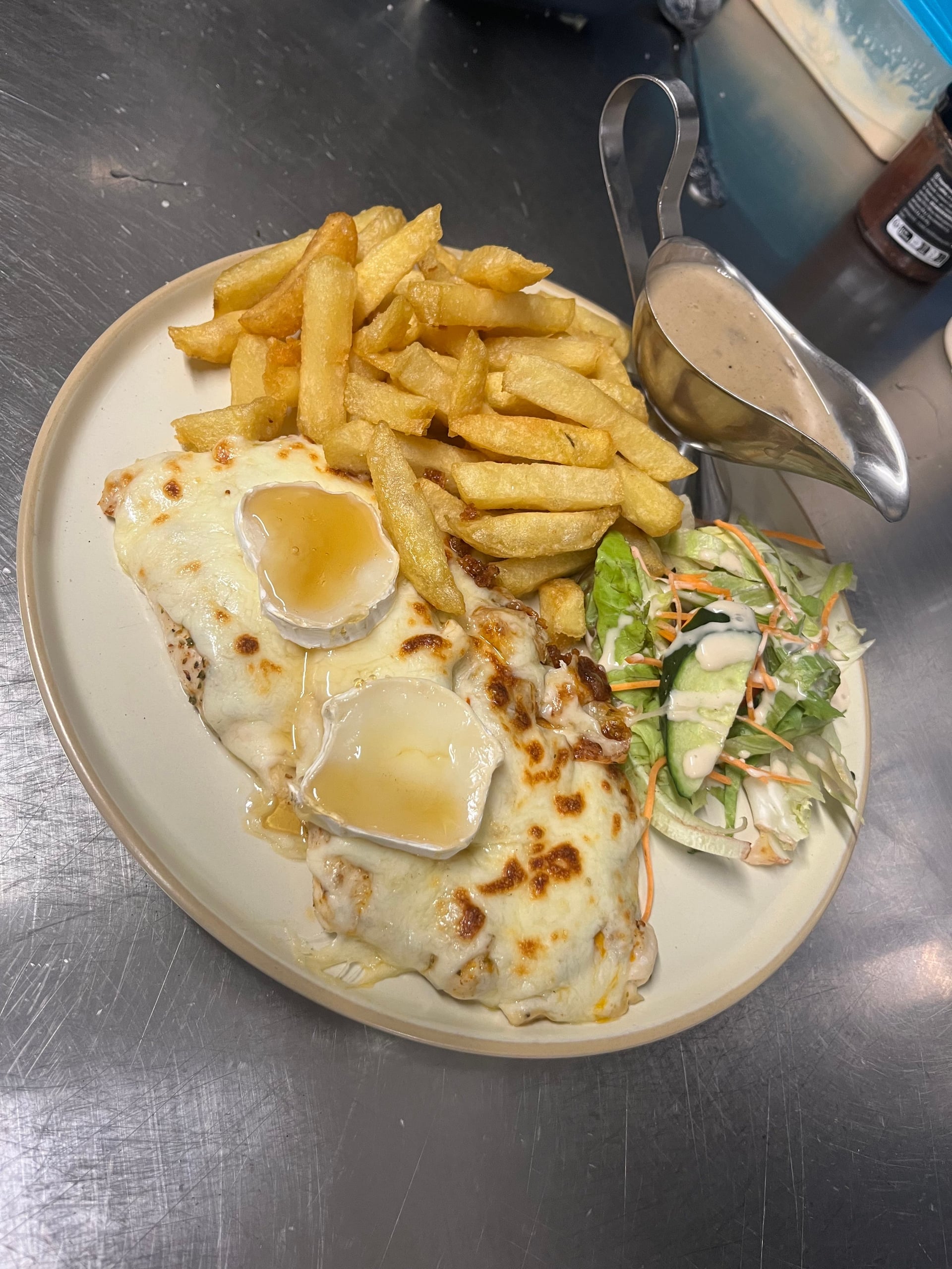 Welsh au Cheddar gratiné